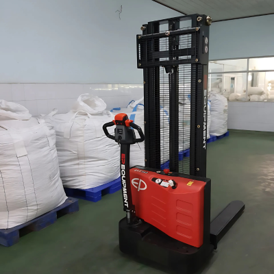 XE NÂNG ĐIỆN STACKER 1.5 TẤN EST152