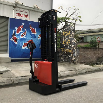 XE NÂNG ĐIỆN STACKER 1.5 TẤN EST152